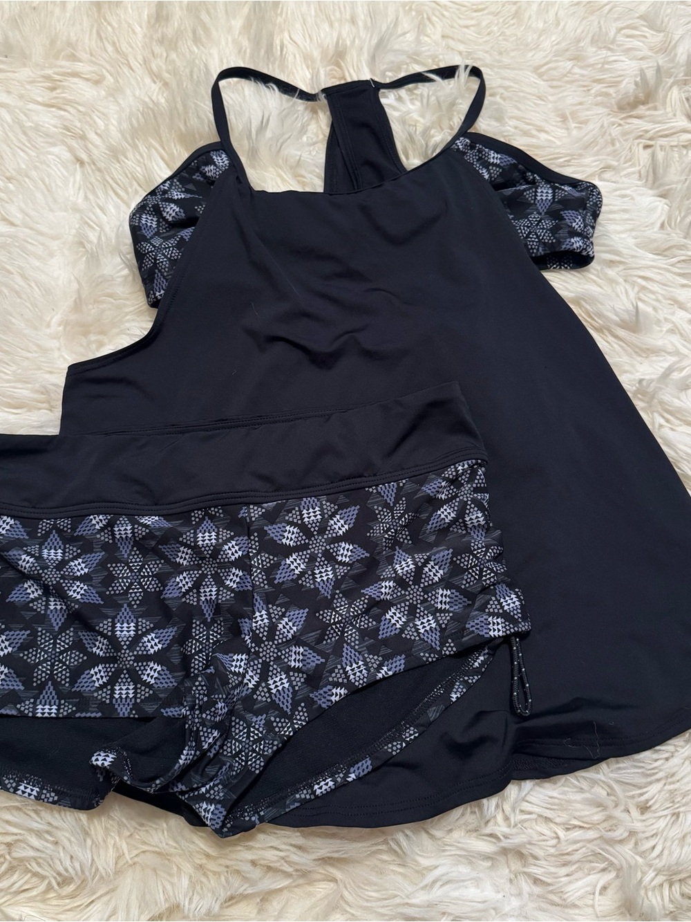 EUC Women’s Tyr Swim Set in Snowflake